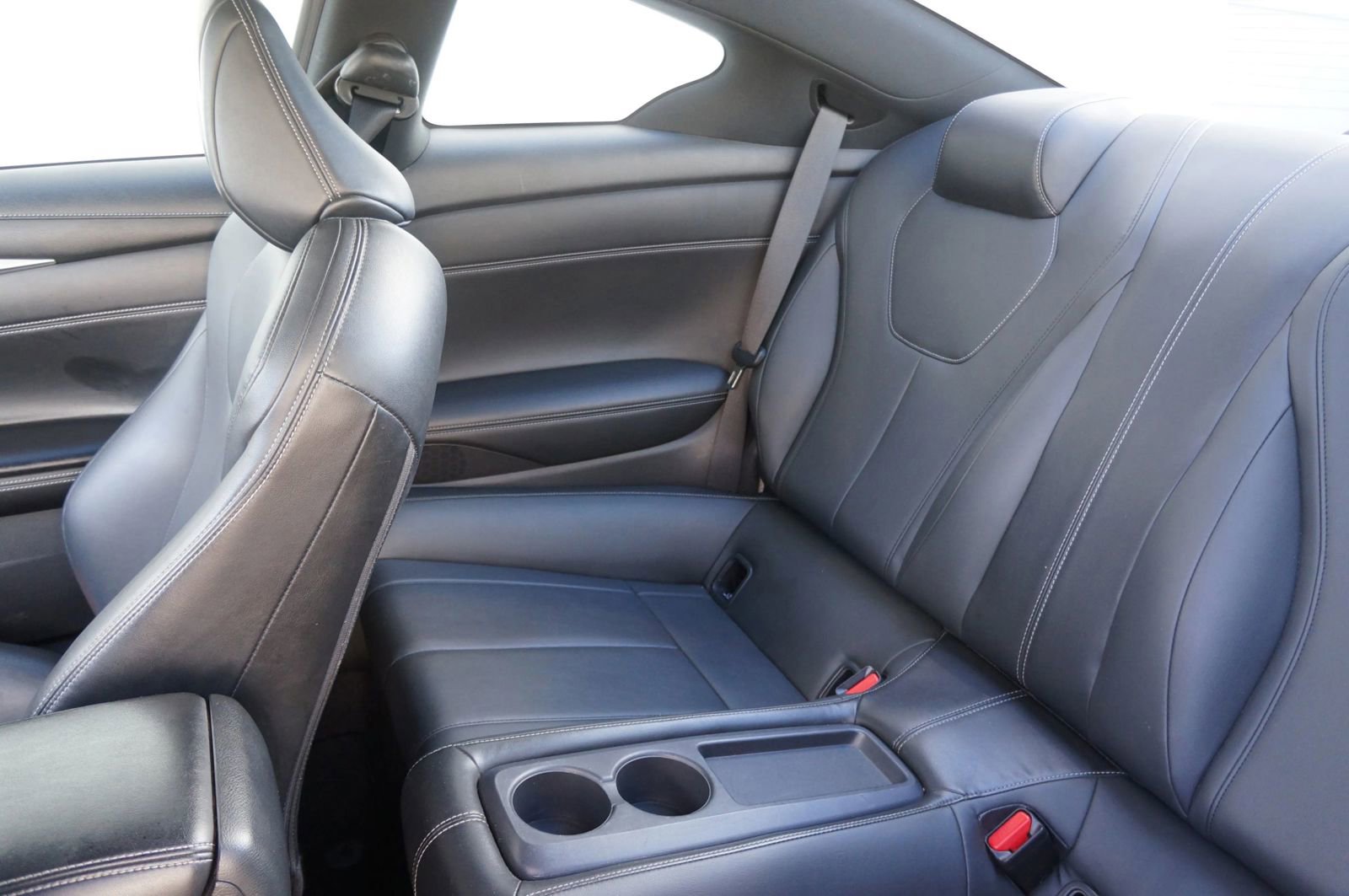 Used 2018 INFINITI Q60 3.0t Luxe w/ Sensory Package 3.0T Luxe AWD/4WD image 31