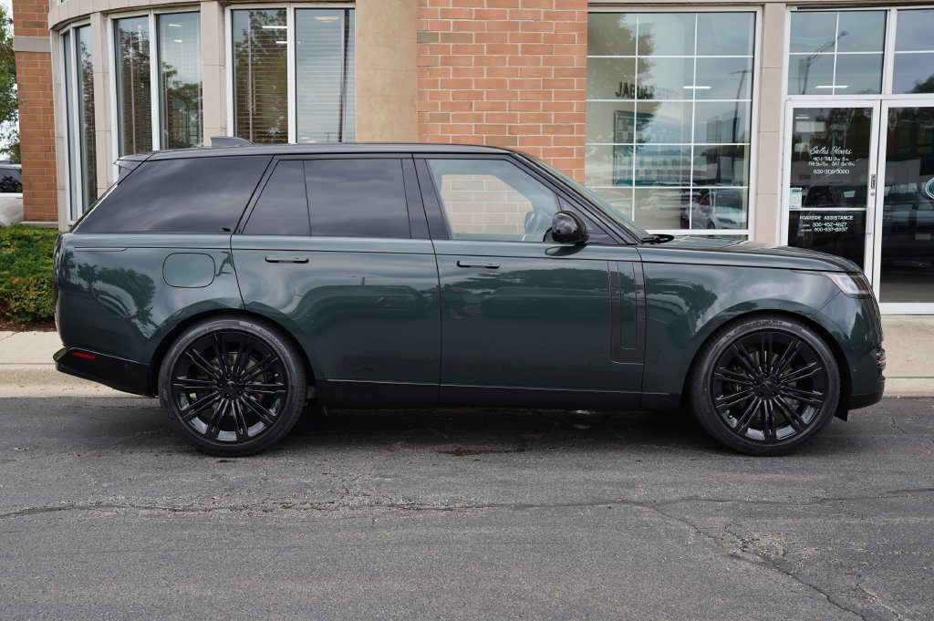 New 2026 Land Rover Range Rover SE AWD/4WD image 7