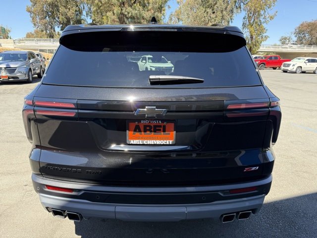 New 2026 Chevrolet Traverse Z71 w/ Enhanced Driving Package image 2