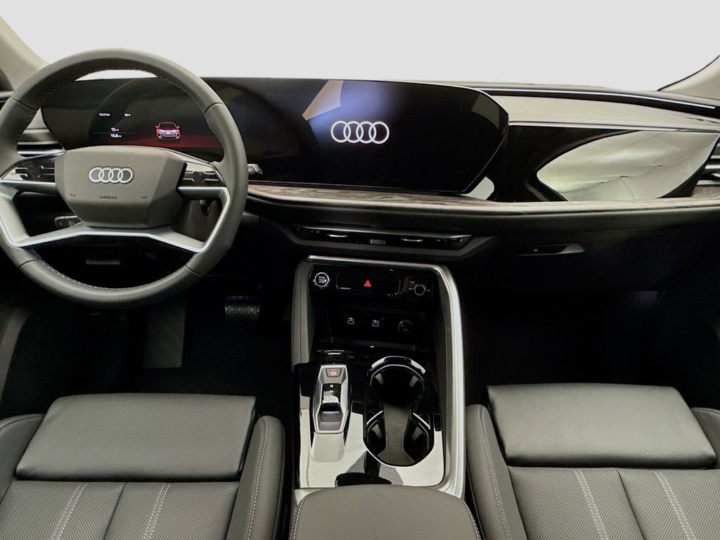 Used 2025 Audi Q5 Premium Plus w/ Premium Plus image 14