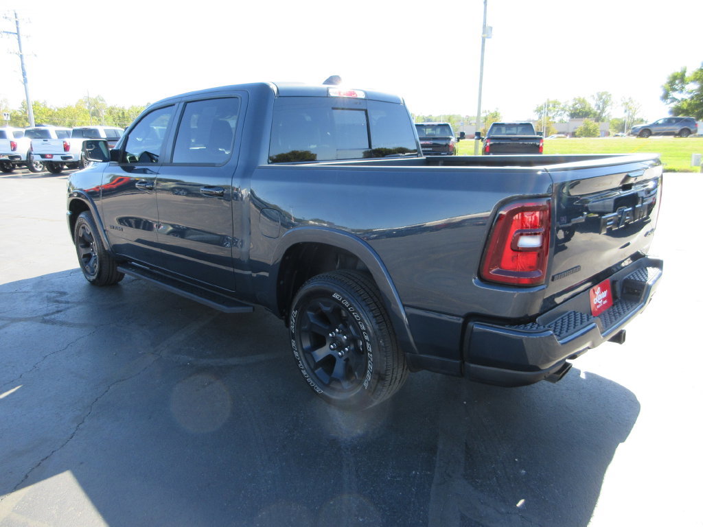 Used 2025 RAM 1500 Big Horn AWD/4WD image 8