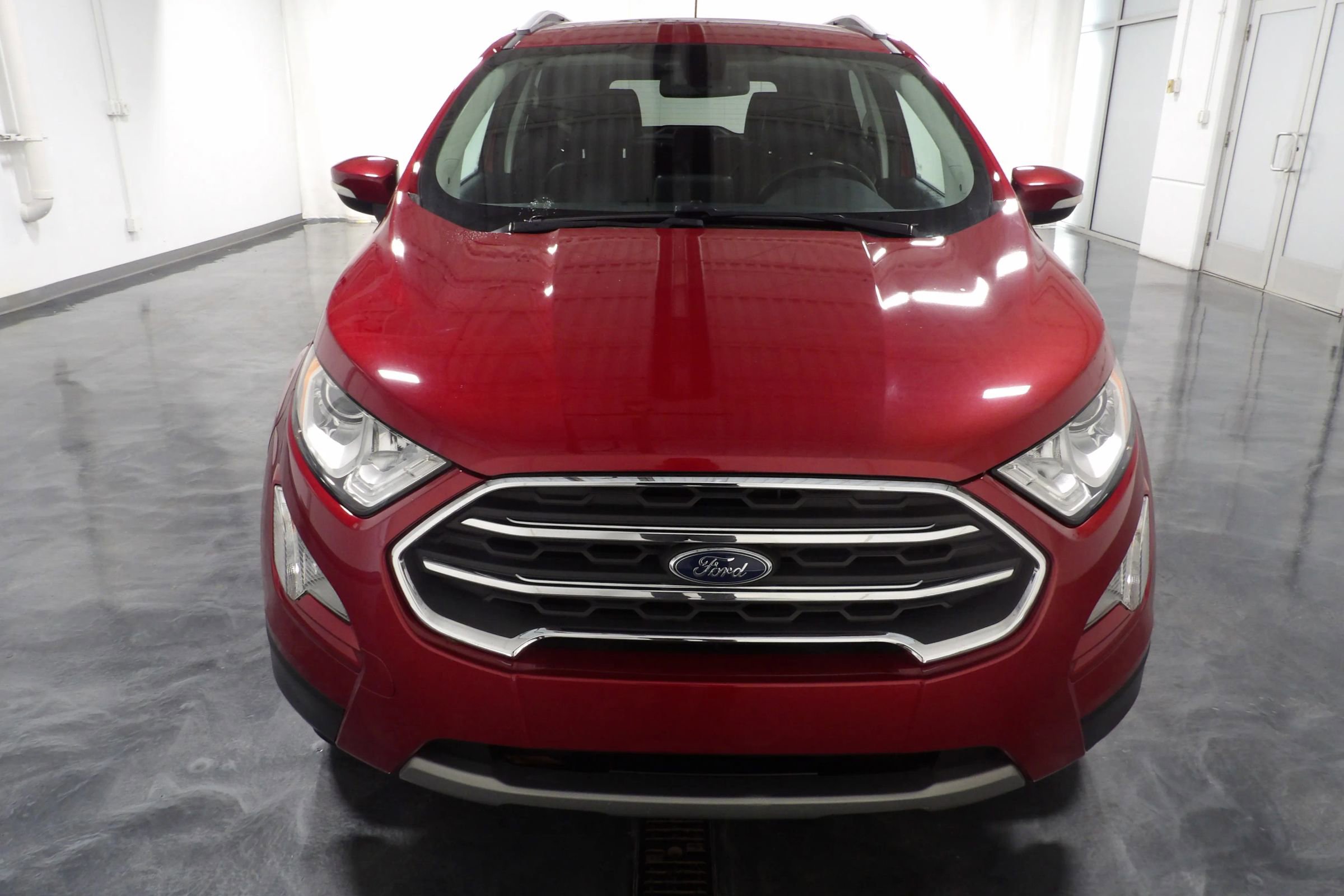 Used 2018 Ford EcoSport Titanium image 2