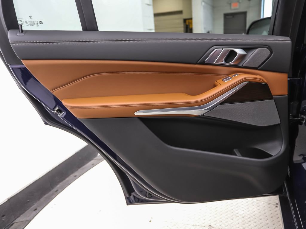 Certified 2024 BMW X7 xDrive40i image 20