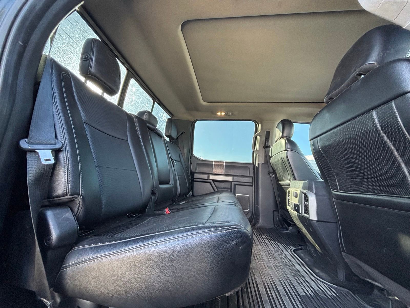 Used 2018 Ford F250 Lariat w/ Lariat Ultimate Package AWD/4WD image 23