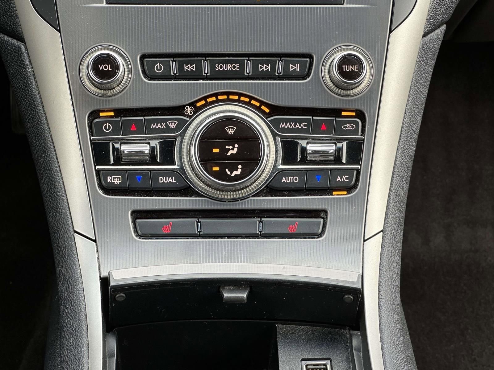 Used 2020 Lincoln MKZ AWD image 18