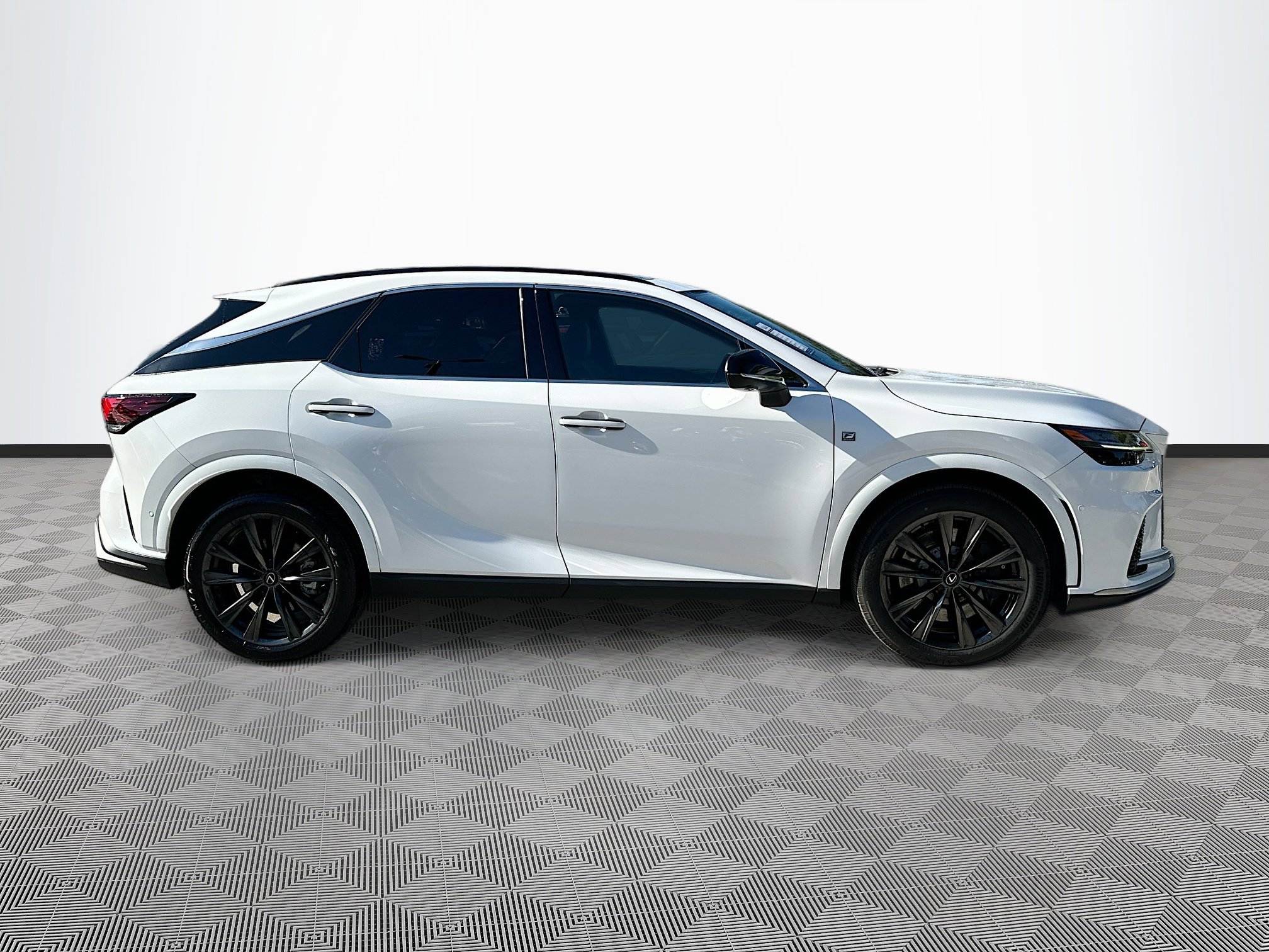Used 2024 Lexus RX 350 F Sport w/ Convenience Package image 8