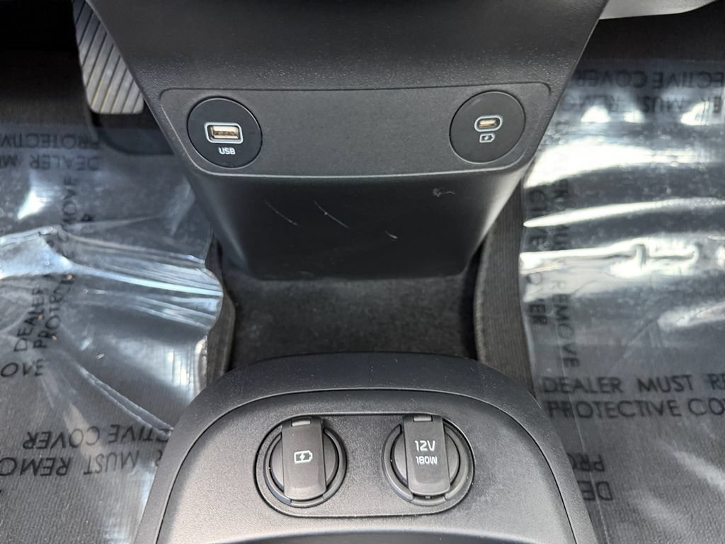 Used 2023 Kia EV6 Wind RWD image 29