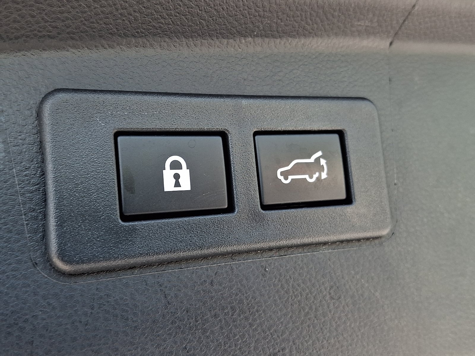 Certified 2024 Subaru Outback Touring XT AWD/4WD image 29