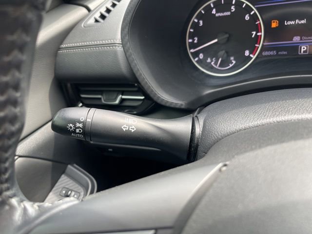 Used 2020 Nissan Sentra SV FWD image 19