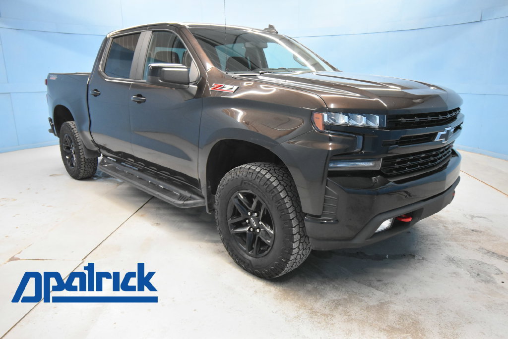 Used 2019 Chevrolet Silverado 1500 LT Trail Boss w/ Convenience Package AWD/4WD image 1