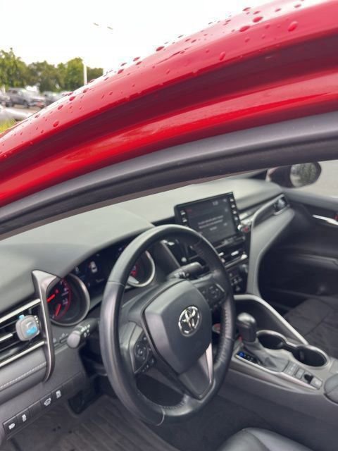 Used 2021 Toyota Camry XSE image 13