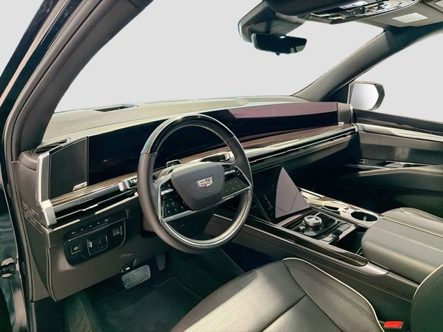 Used 2025 Cadillac Escalade ESV Premium Luxury image 9