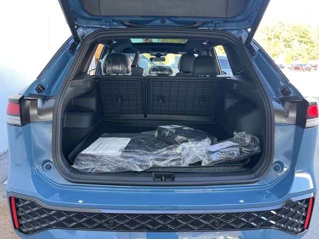 New 2026 Volkswagen Tiguan SE R-Line FWD image 25