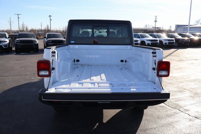 New 2026 Jeep Gladiator Sport image 22