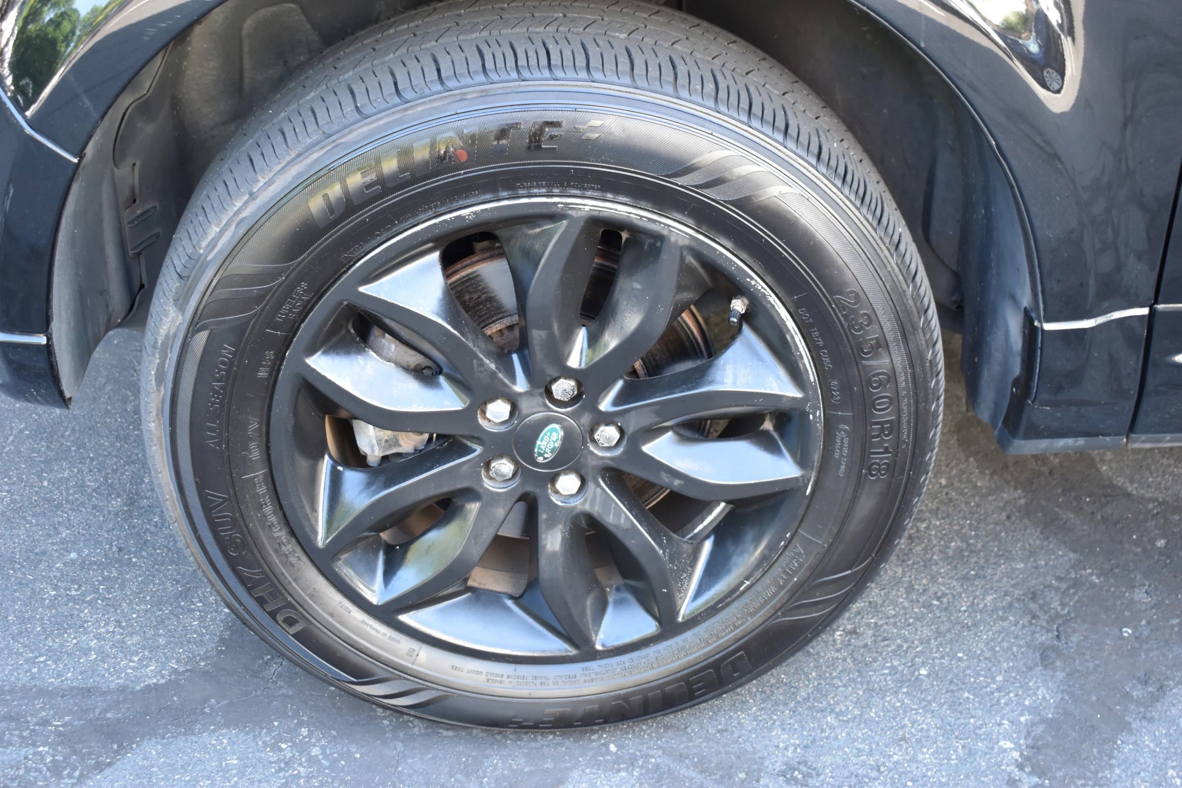 Used 2013 Land Rover LR2 HSE image 36