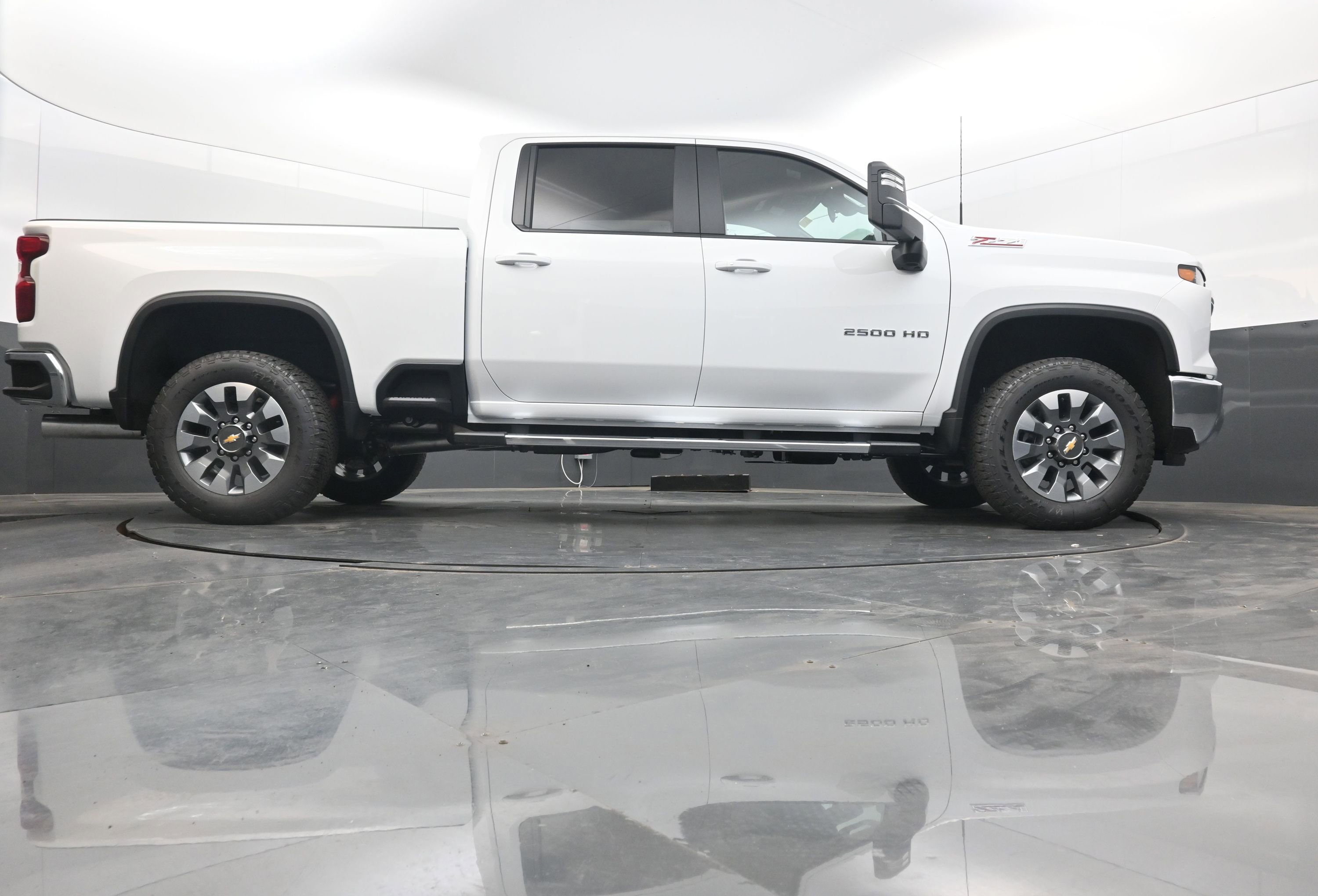 New 2026 Chevrolet Silverado 2500 LT image 32