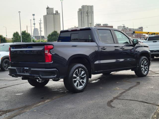 Used 2023 Chevrolet Silverado 1500 RST AWD/4WD image 2