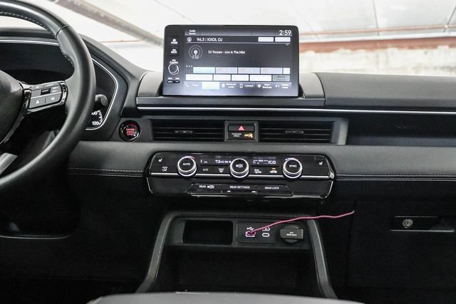 Used 2025 Honda Pilot EX-L image 15