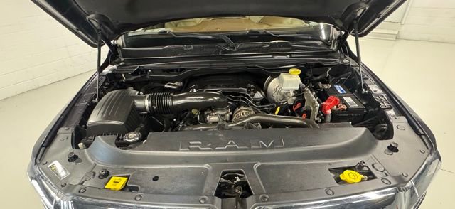 Used 2019 RAM 1500 Limited image 28