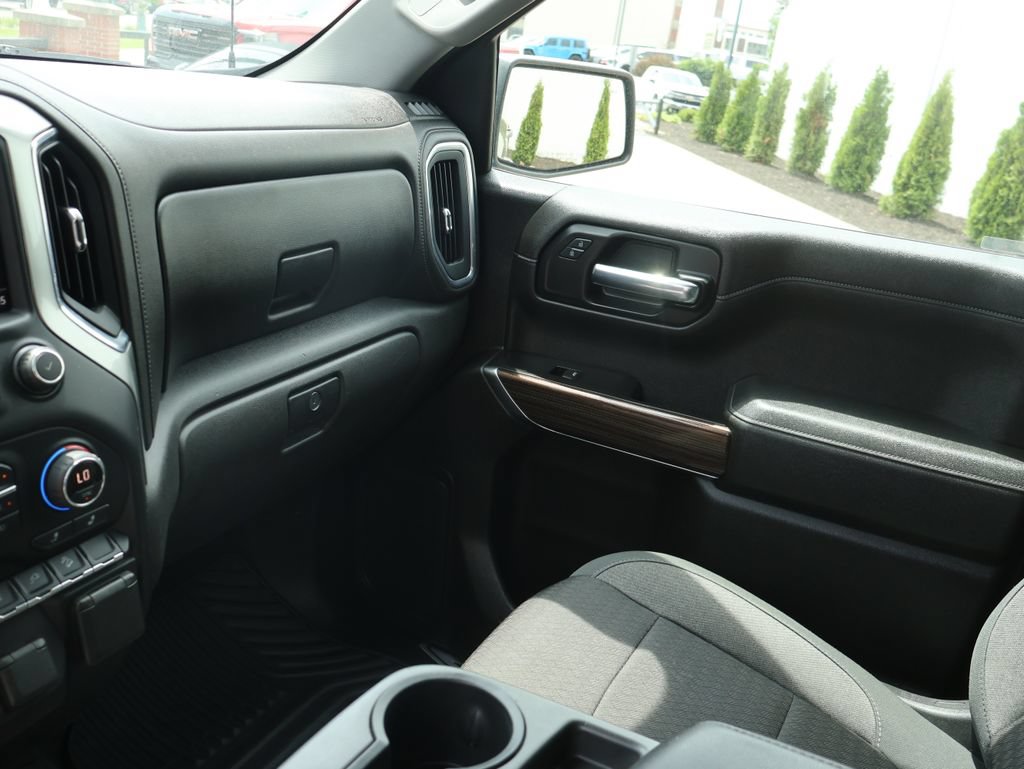 Used 2020 Chevrolet Silverado 1500 LT w/ All-Star Edition AWD/4WD image 25