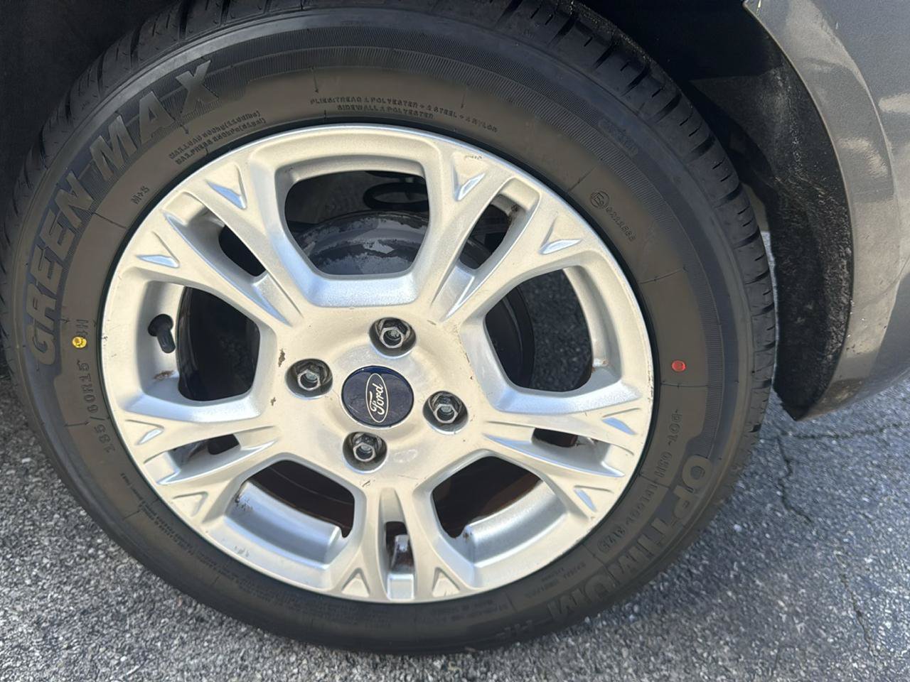 Used 2015 Ford Fiesta SE FWD image 16