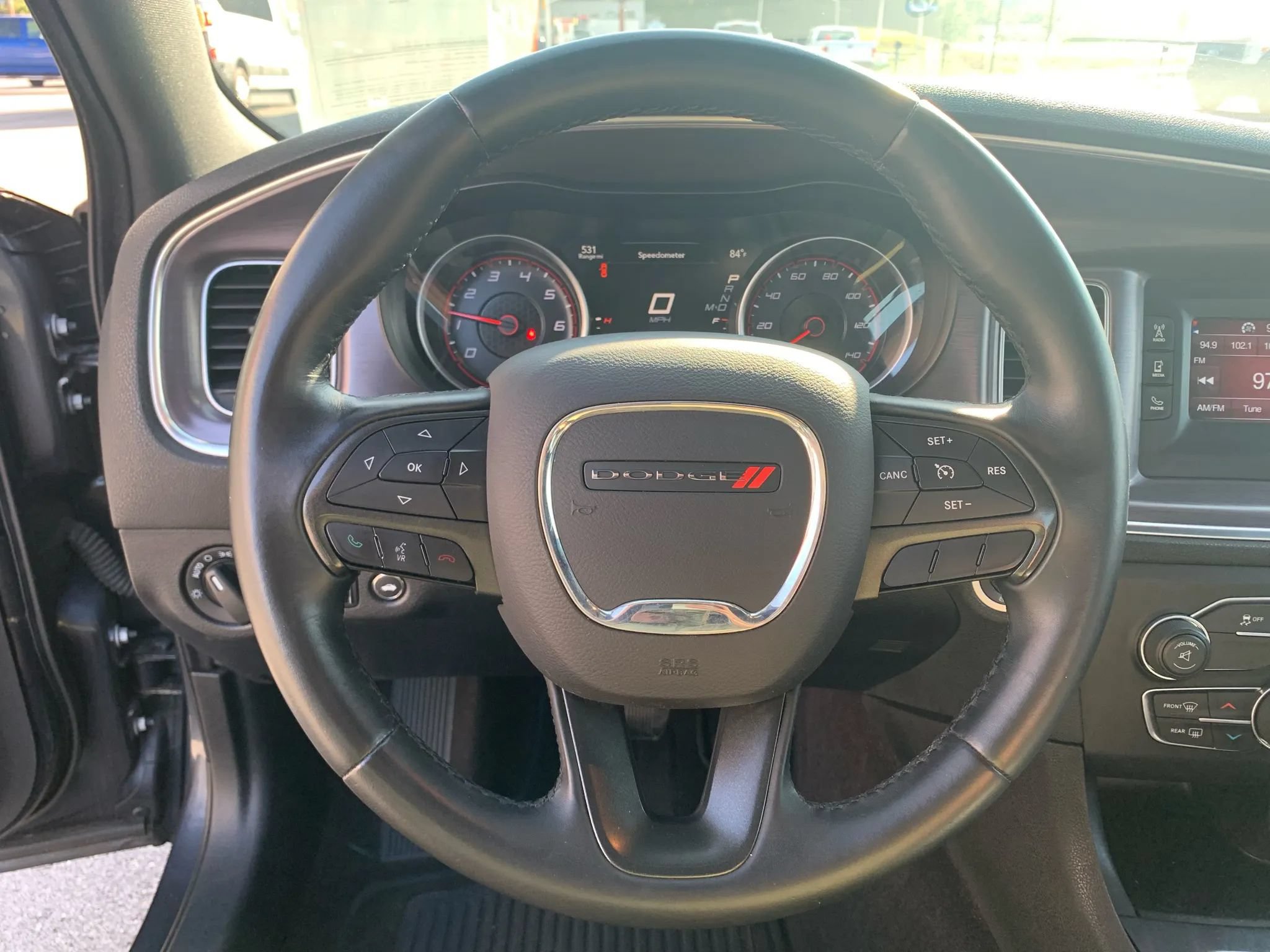 Used 2016 Dodge Charger SE RWD image 10