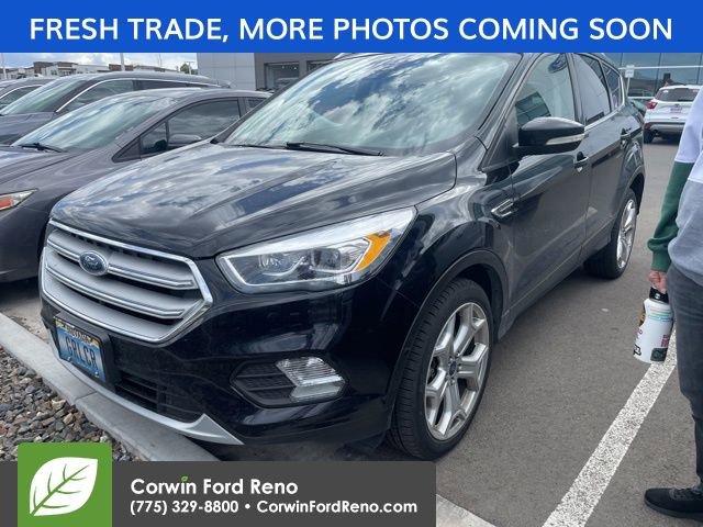 Used 2019 Ford Escape Titanium AWD/4WD image 3