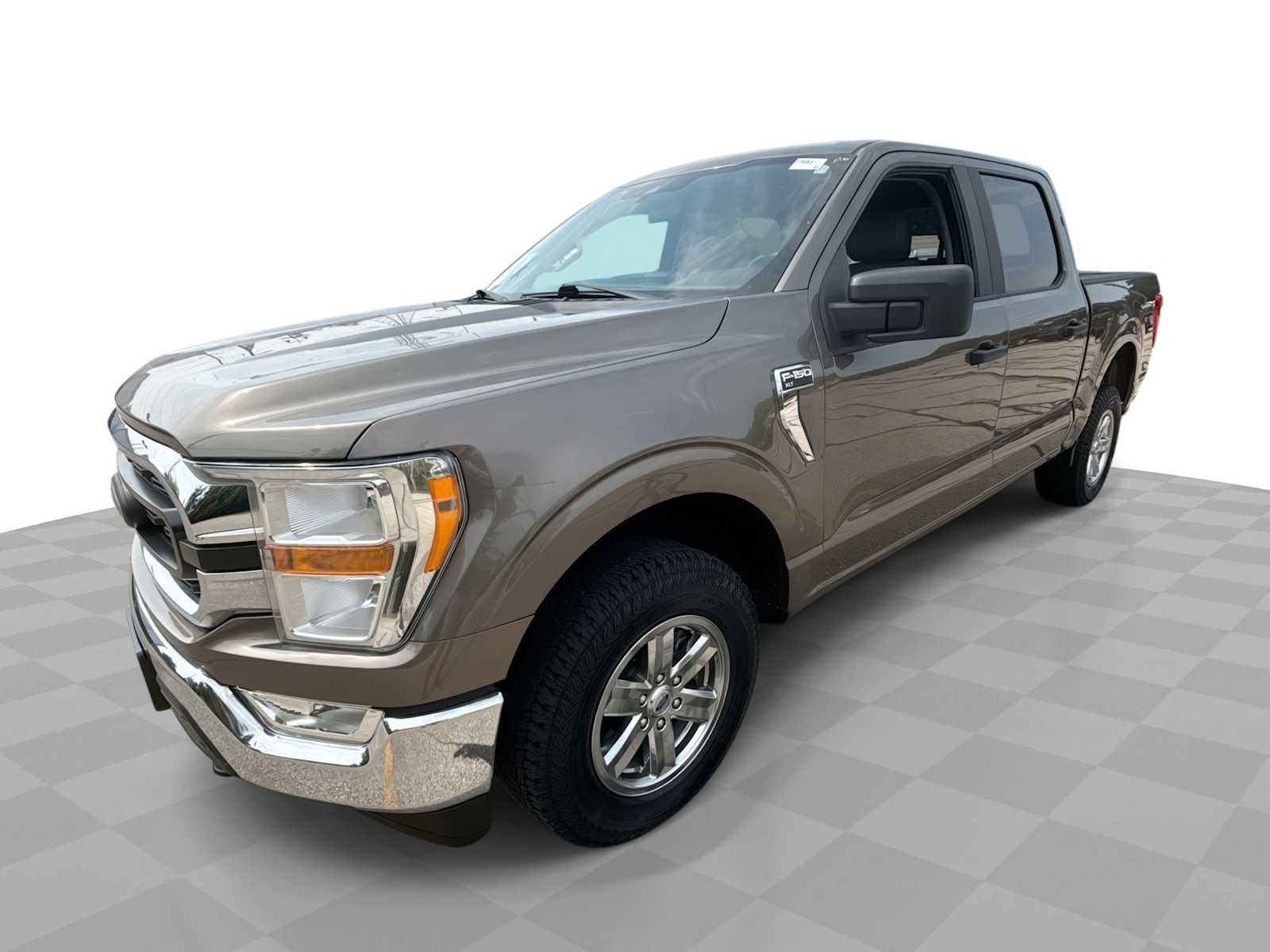 Used 2021 Ford F150 XLT AWD/4WD image 1