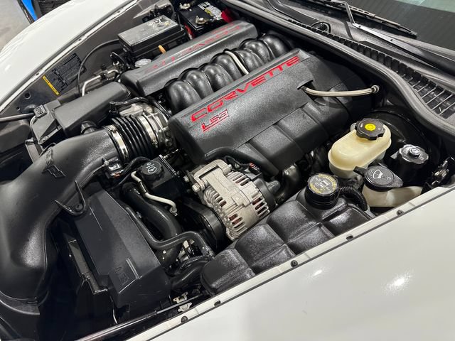 Used 2009 Chevrolet Corvette Coupe RWD image 31