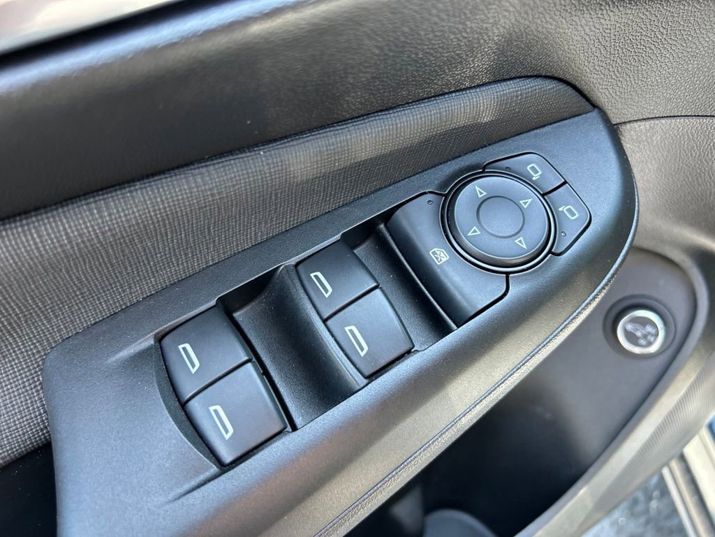 Used 2024 Buick Envista Avenir FWD image 16