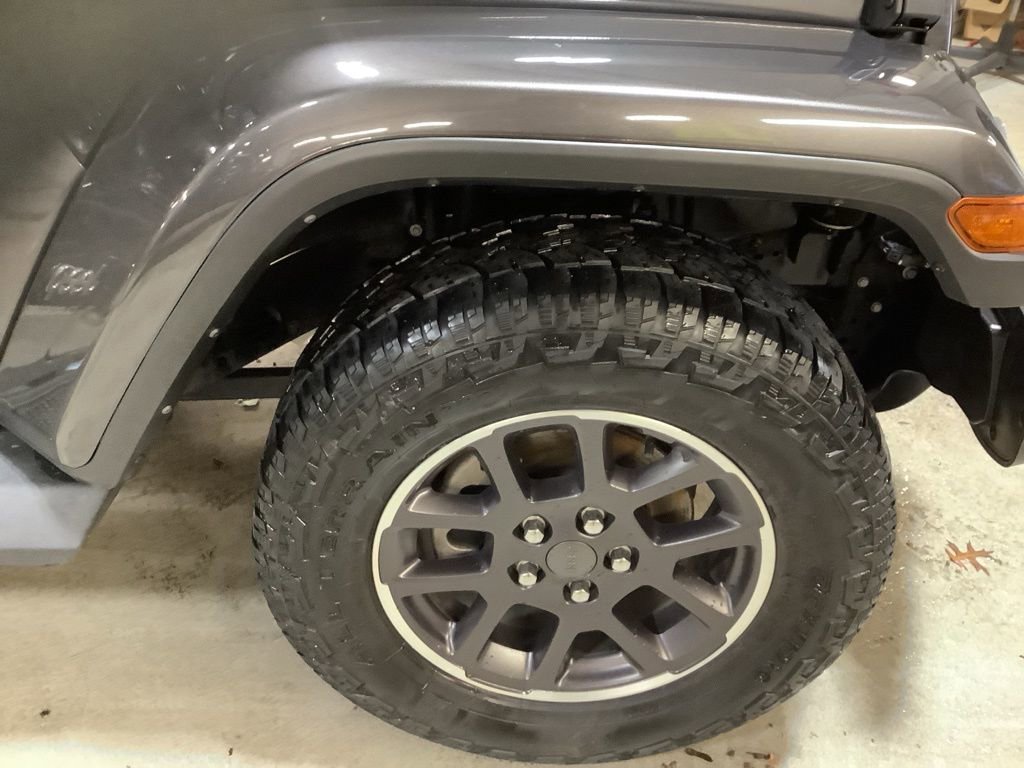 Used 2022 Jeep Gladiator Overland w/ Popular Equipment Package image 14