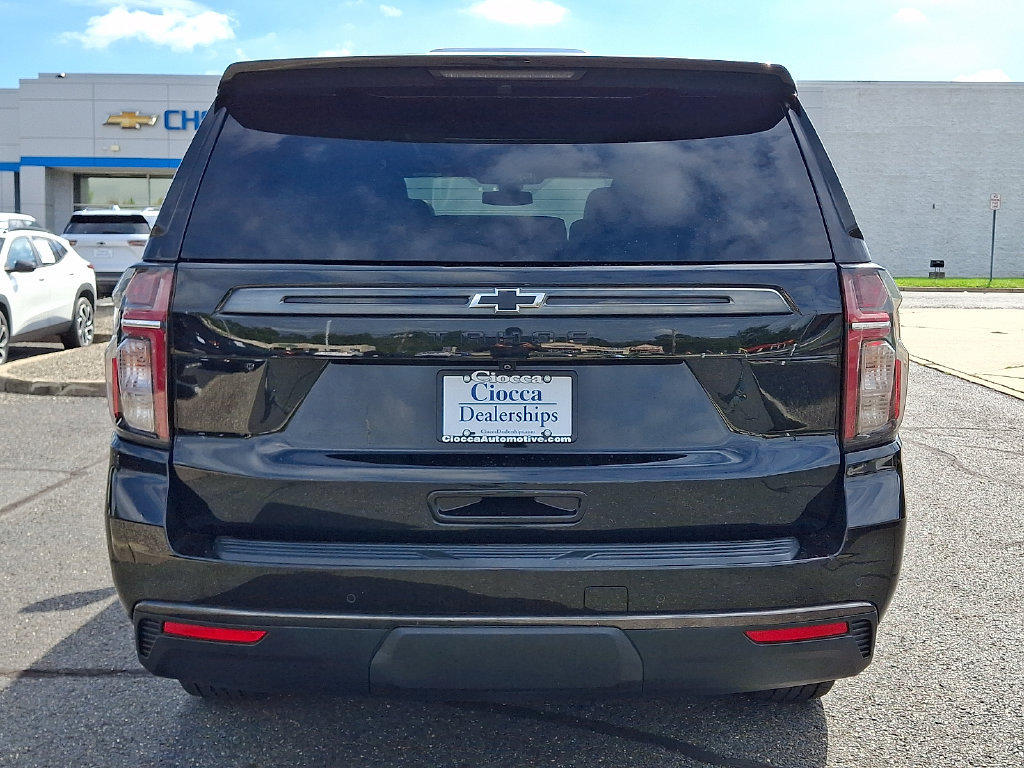 Used 2021 Chevrolet Tahoe Z71 w/ Z71 Signature Package AWD/4WD image 8