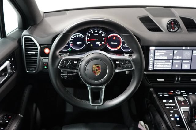 Used 2021 Porsche Cayenne AWD/4WD image 11