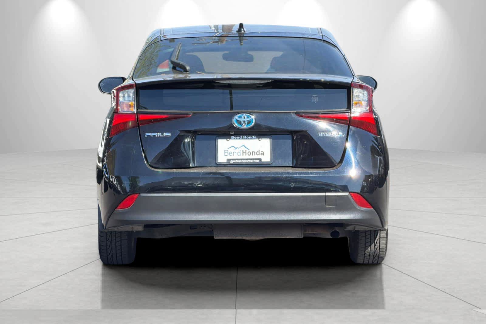 Used 2021 Toyota Prius LE AWD/4WD image 7