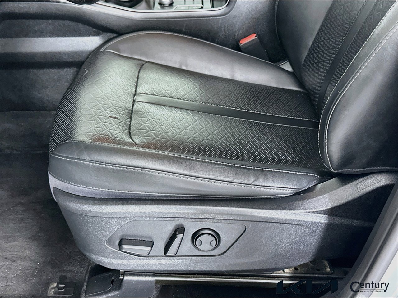 Certified 2021 Kia Sorento S AWD/4WD image 18