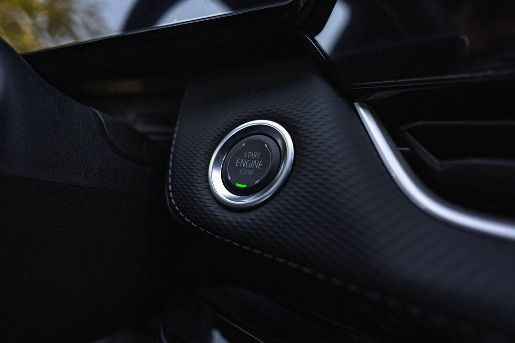 New 2025 Chevrolet Equinox LT w/ Convenience Package II image 7