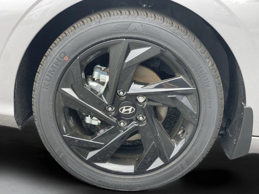 New 2026 Hyundai Elantra Sport FWD image 34