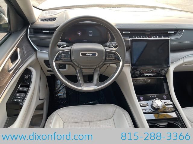 Used 2023 Jeep Grand Cherokee Overland image 23
