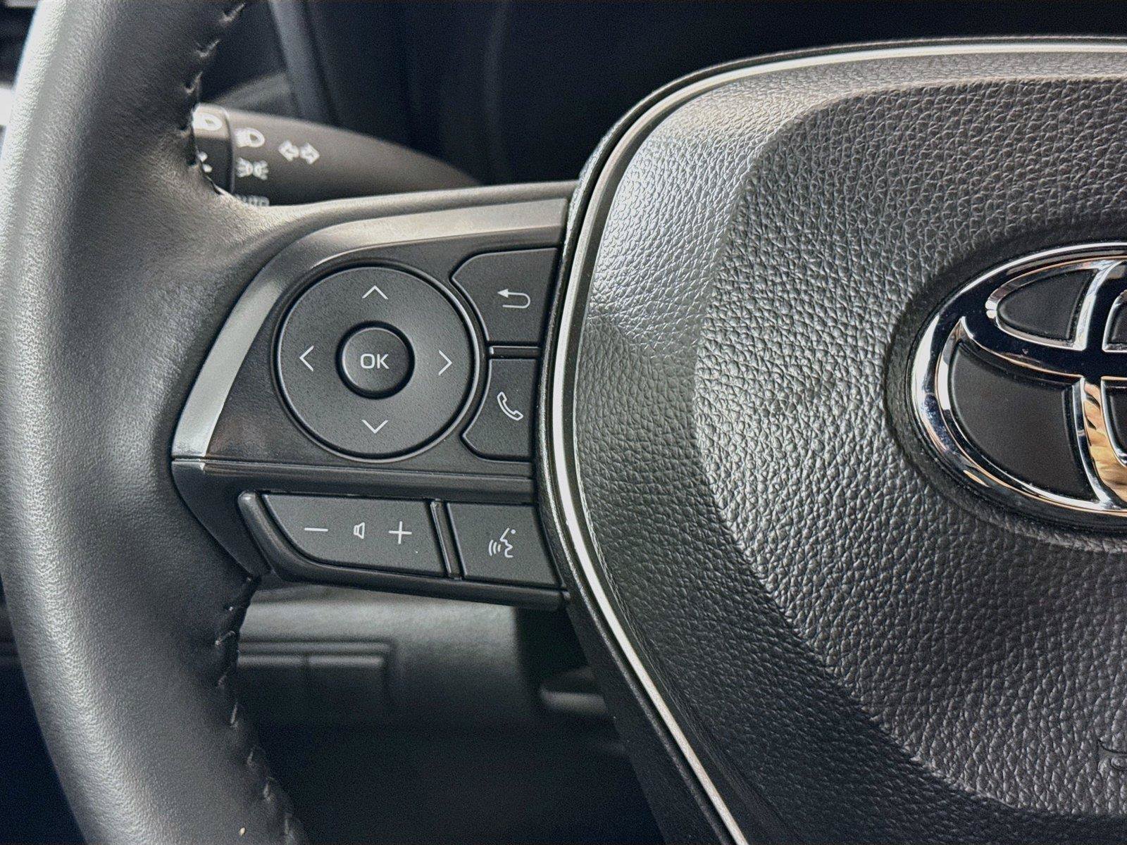 Certified 2026 Toyota Corolla SE FWD image 16