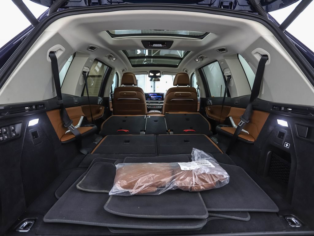 Certified 2024 BMW X7 xDrive40i image 30