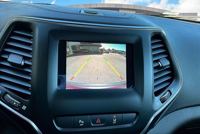 Used 2020 Jeep Cherokee Latitude Lux w/ Quick Order Package 2YH Lux image 23