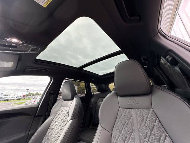 New 2026 Audi SQ5 Premium Plus AWD/4WD image 9