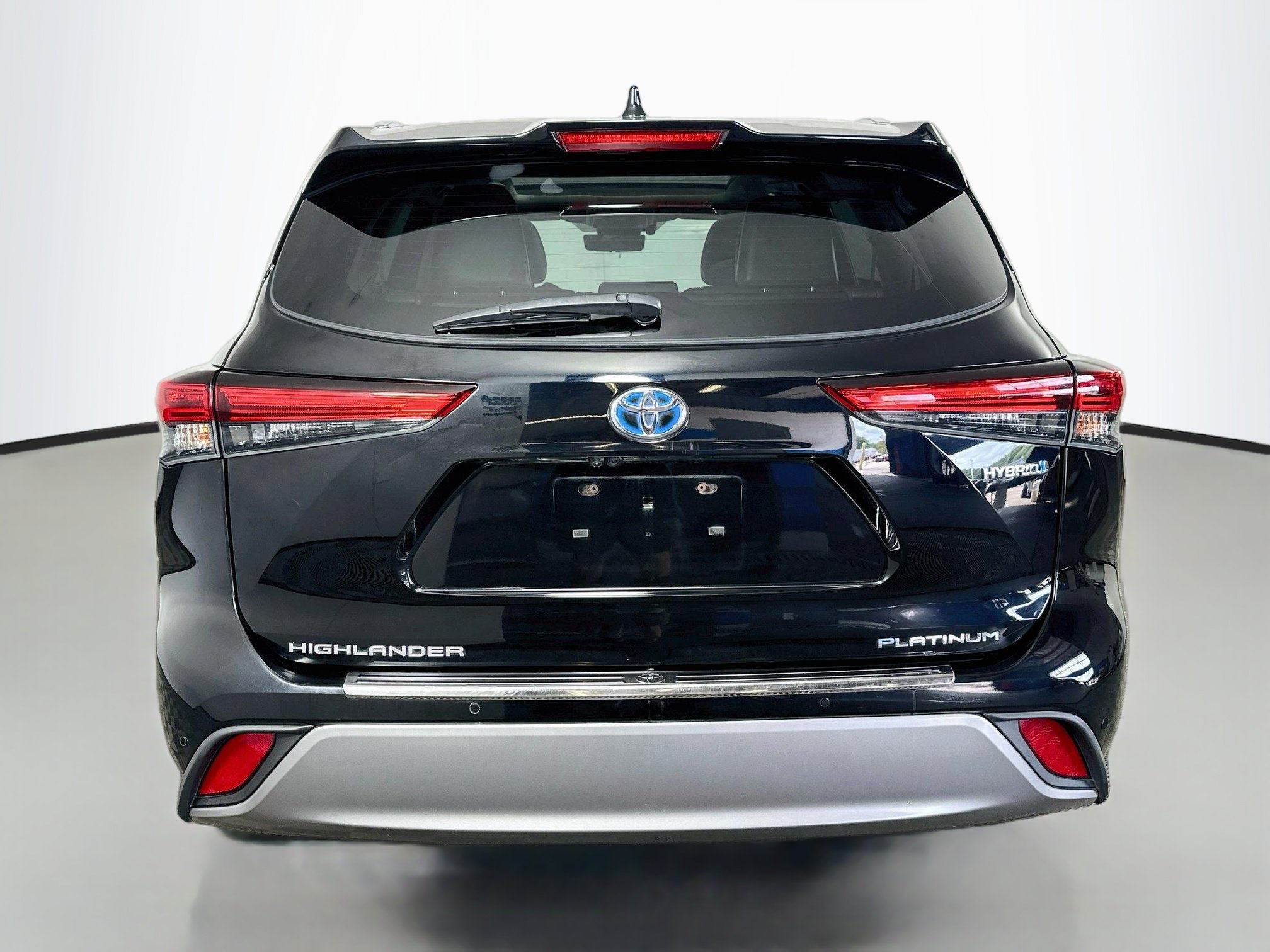 Used 2022 Toyota Highlander Platinum AWD/4WD image 6
