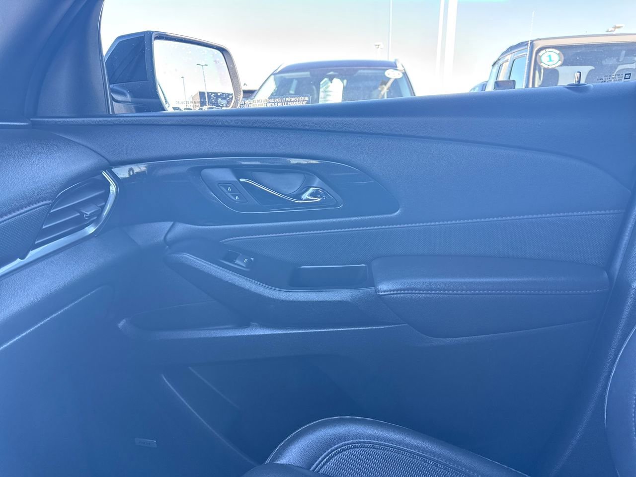 Used 2022 Chevrolet Traverse RS w/ LPO, Floor Liner Package image 27