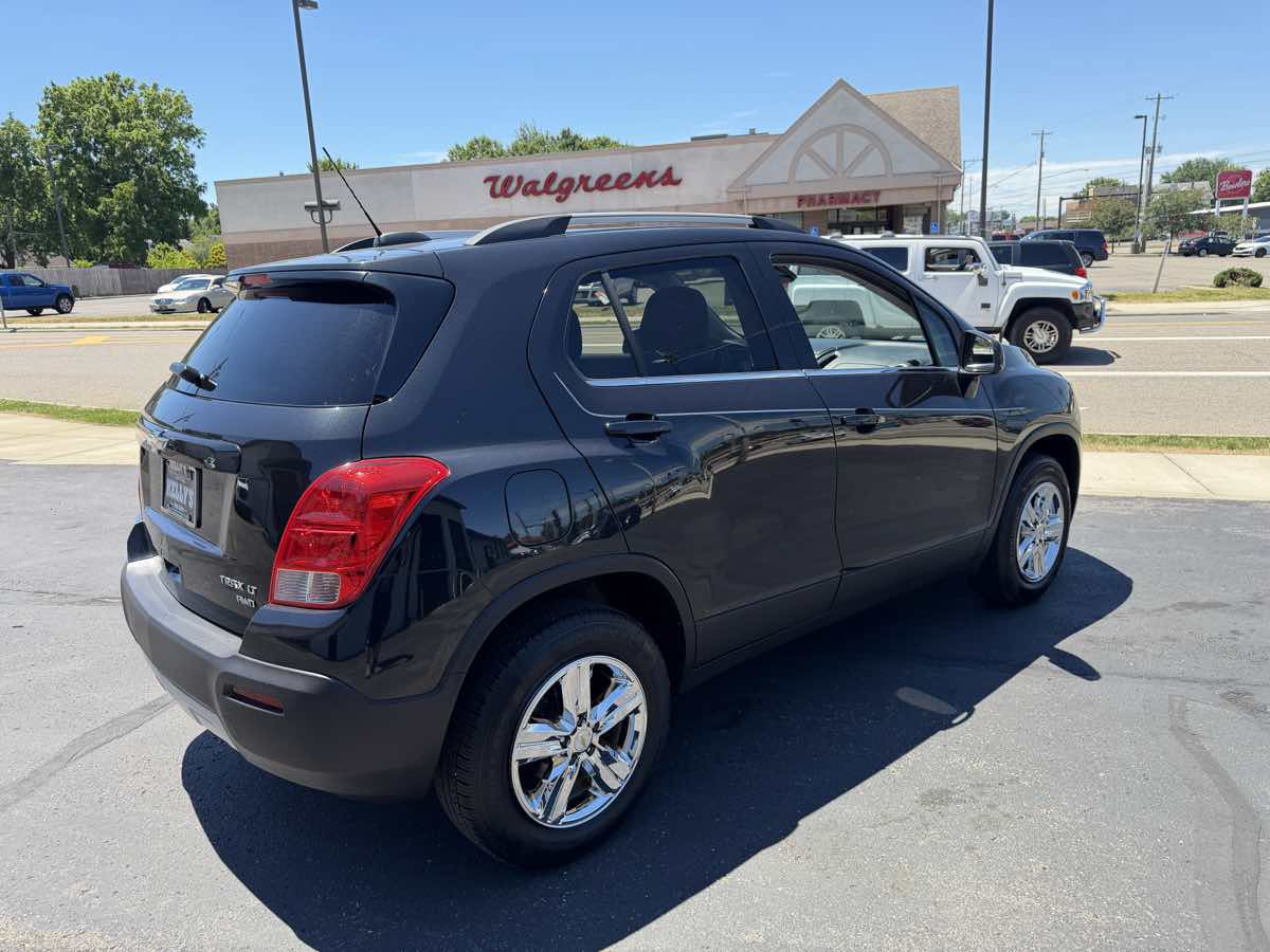 Used 2016 Chevrolet Trax LT AWD/4WD image 5