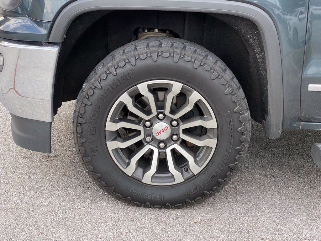 Used 2018 GMC Sierra 1500 SLT w/ SLT Premium Package AWD/4WD image 8