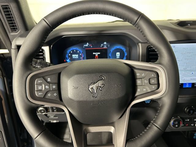 Used 2025 Ford Bronco Badlands image 29