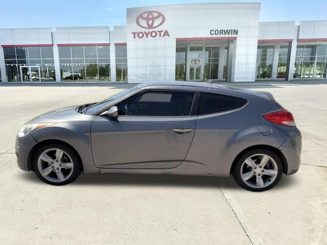 Used 2012 Hyundai Veloster FWD image 6