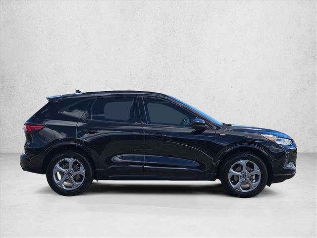 Used 2024 Ford Escape ST-Line Select w/ Tech Pack #1 AWD/4WD image 4