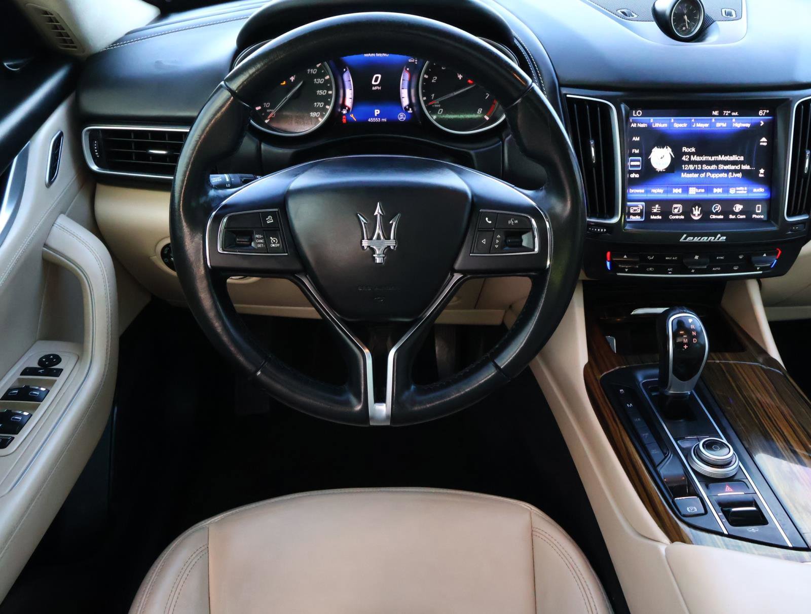 Used 2017 Maserati Levante image 9